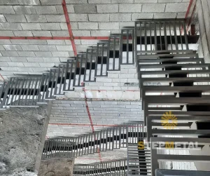 ساخت راه پله آهنی | استپ متال